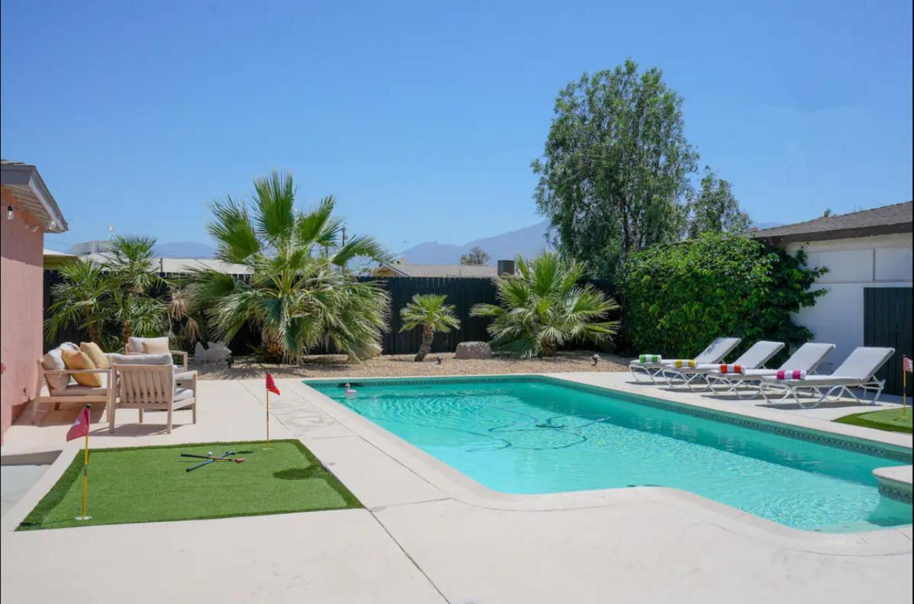 The Pink Cactus - Desert Retreat - Luxe Pool, Golf & Game Room Indio Exteriér fotografie