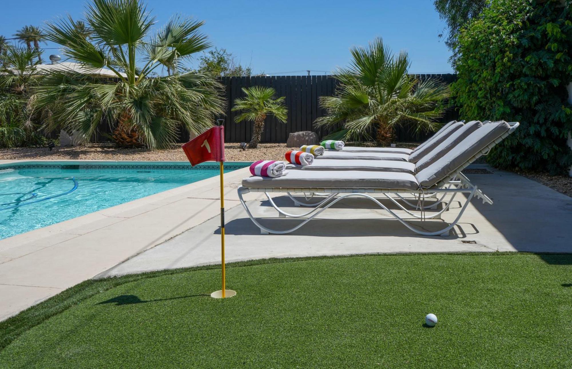 The Pink Cactus - Desert Retreat - Luxe Pool, Golf & Game Room Indio Exteriér fotografie