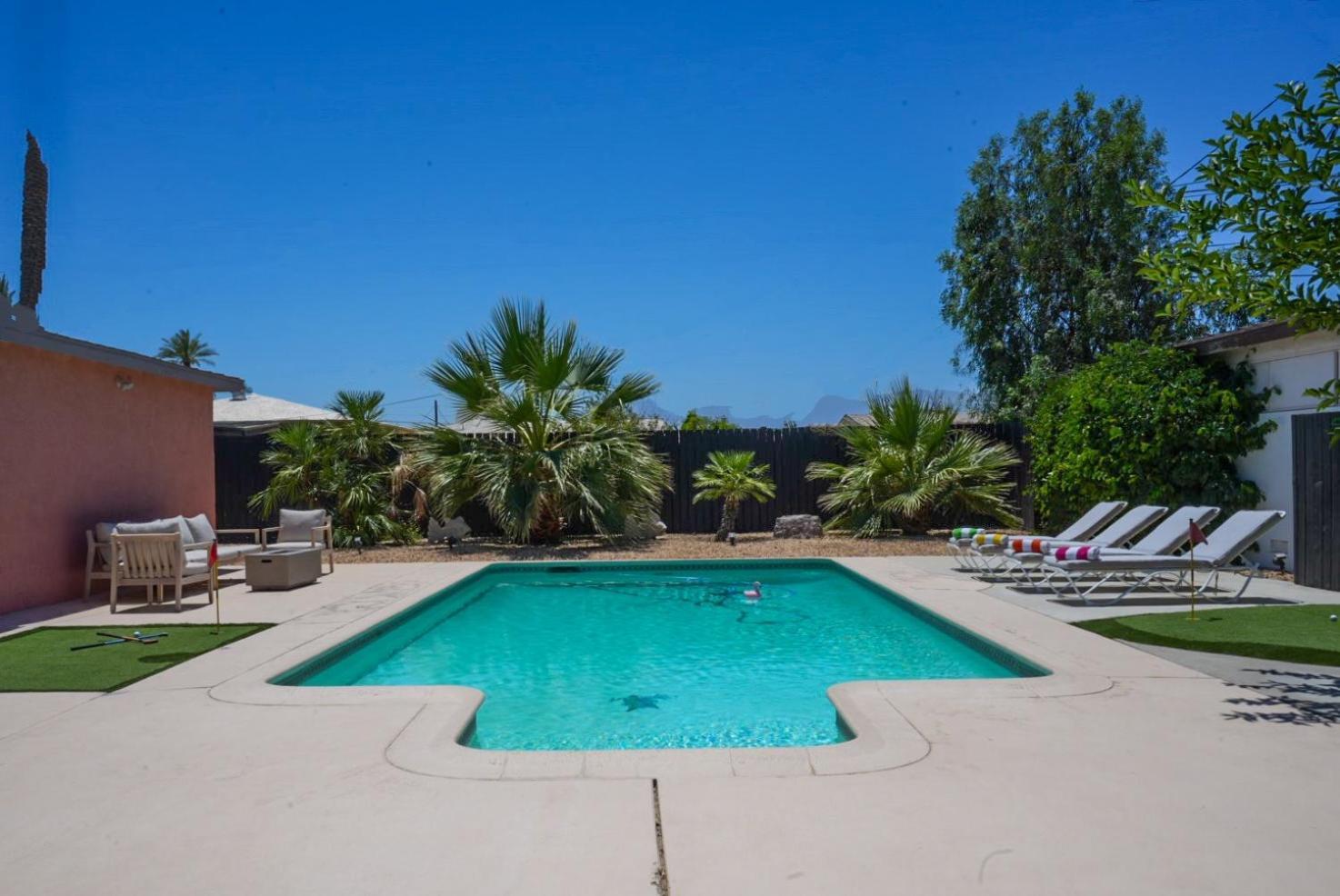 The Pink Cactus - Desert Retreat - Luxe Pool, Golf & Game Room Indio Exteriér fotografie